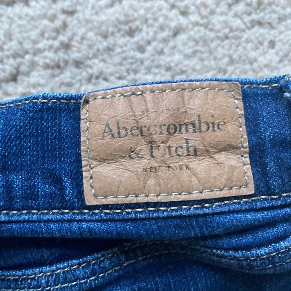 Shorts - Picture 4 of 4